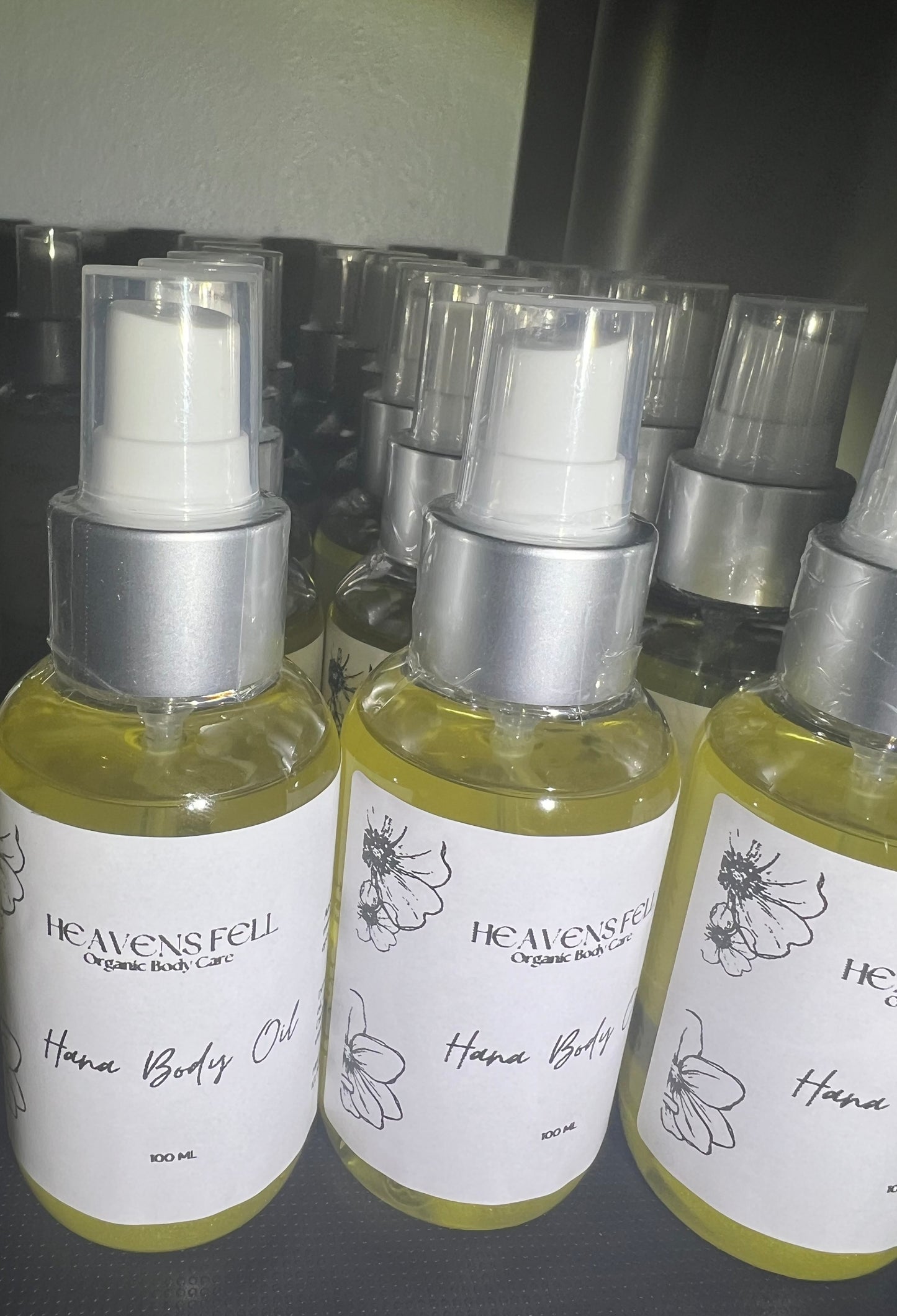 Hana Body oil